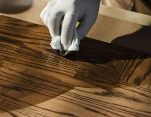 Техника тонирования морилками на водной и спиртовой основе