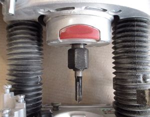 Ручное фрезерование с использованием бугельных фрезеров