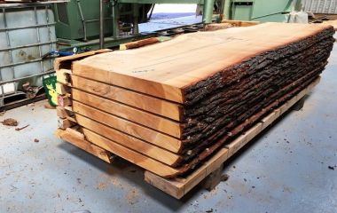 Обработка и оценка древесины на лесопилке