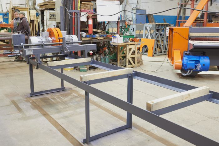 Двухпильный кромкообрезной станок  «ТРИУМФ» СКР 2 Premium