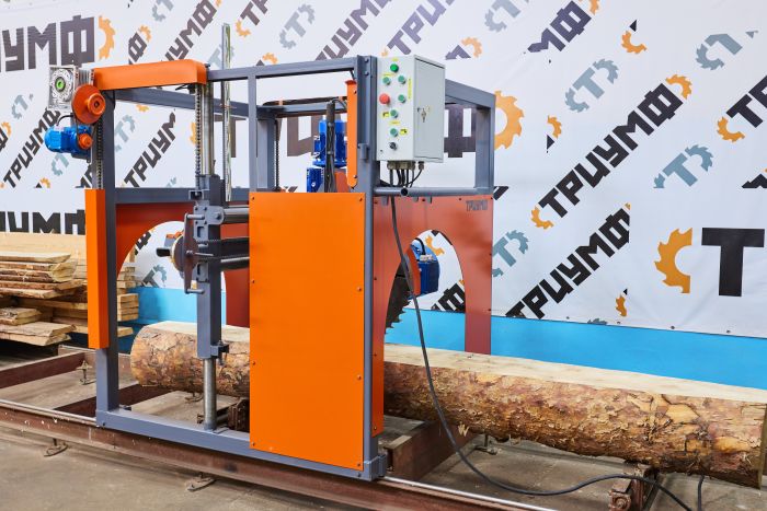 Поворотно-угловая дисковая пилорама  «ТРИУМФ» 1П-550