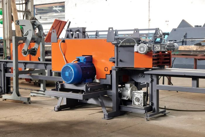 Бревнопильный станок для тонкомера Триумф С750