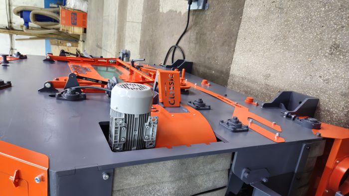 Промышленный двухвальный брусующий станок  «ТРИУМФ» 12П350 Classic