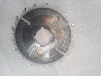 WoodCraft Пила дисковая 300*75*2,2/3,5/(18z+18)+4 WZ (шпон. паз 13,5*7,5 - 4 шт. под 90 гр.)