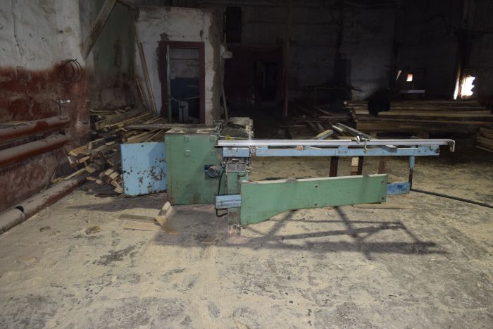 Форматно-раскроечный станок