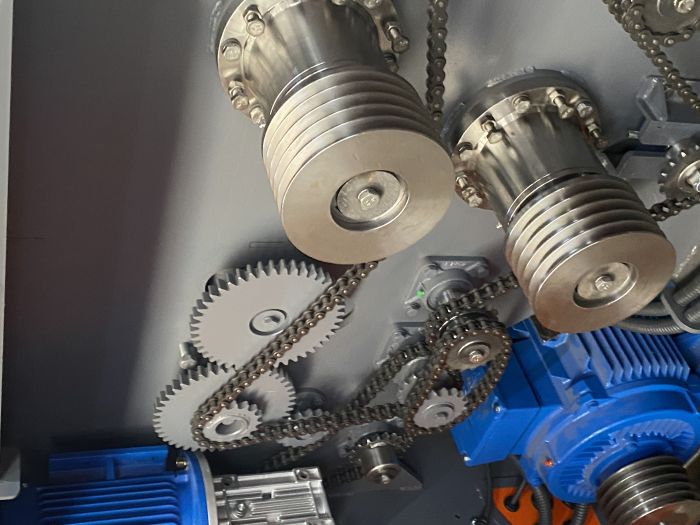 Многопильный двухвальный станок «ТРИУМФ» М2-700