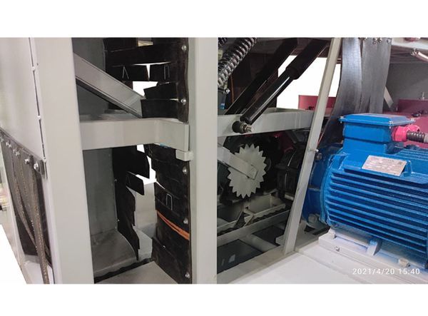 Станок для переработки тонкомера СПТ-280т