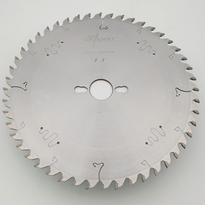 Пильный диск универсальный 250x30x3.2/2.2 Z48 WZ RED SAMURAI