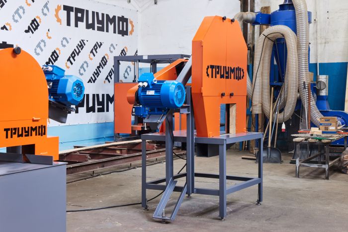 Торцовочный станок маятникого типа «ТРИУМФ» Т8